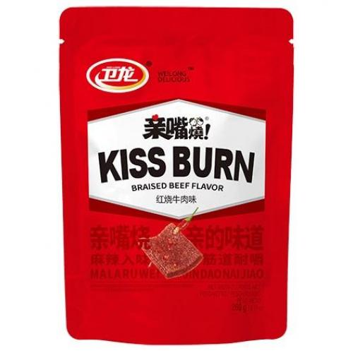 卫龙亲嘴烧红烧牛肉味